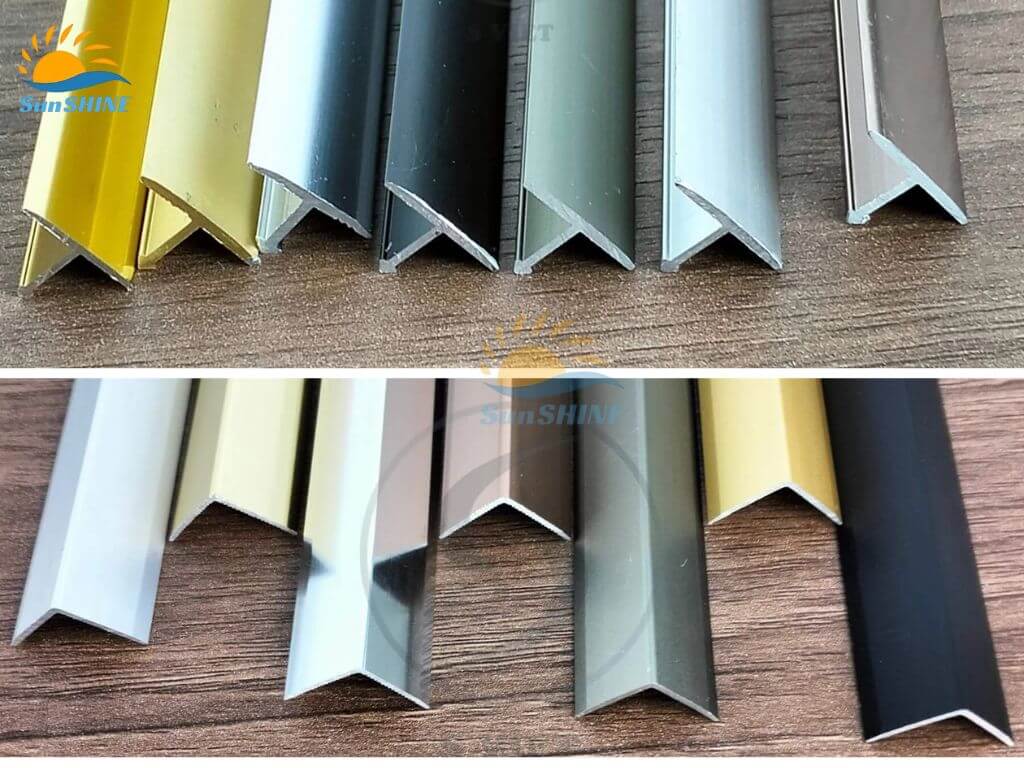 Màu sắc của nẹp nhôm gồm bạc bóng (inox), vàng bóng, vàng mờ, bạc mờ (nhôm), sâm banh mờ, sâm banh bóng, đen mờ, hồng bóng