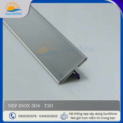 Nẹp Inox 304 T20 màu bạc bóng. Kích thước 20mm x 6mm. Dùng để xử lý khe giãn cách giữa các vật liệu.